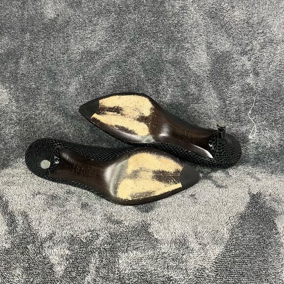 Stuart Weitzman Snake Embossed Leather Pumps size 6 - Picture 7 of 9
